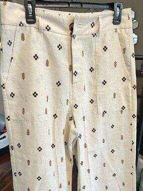 Grace and Mila Linen slacks
